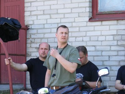 j 028.jpg