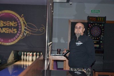 Prezes czujnym okiem czuwał nad zabawą nagrywając najważniejsze momenty.
