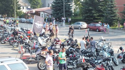 szcebrzeszyn_parking_2.JPG